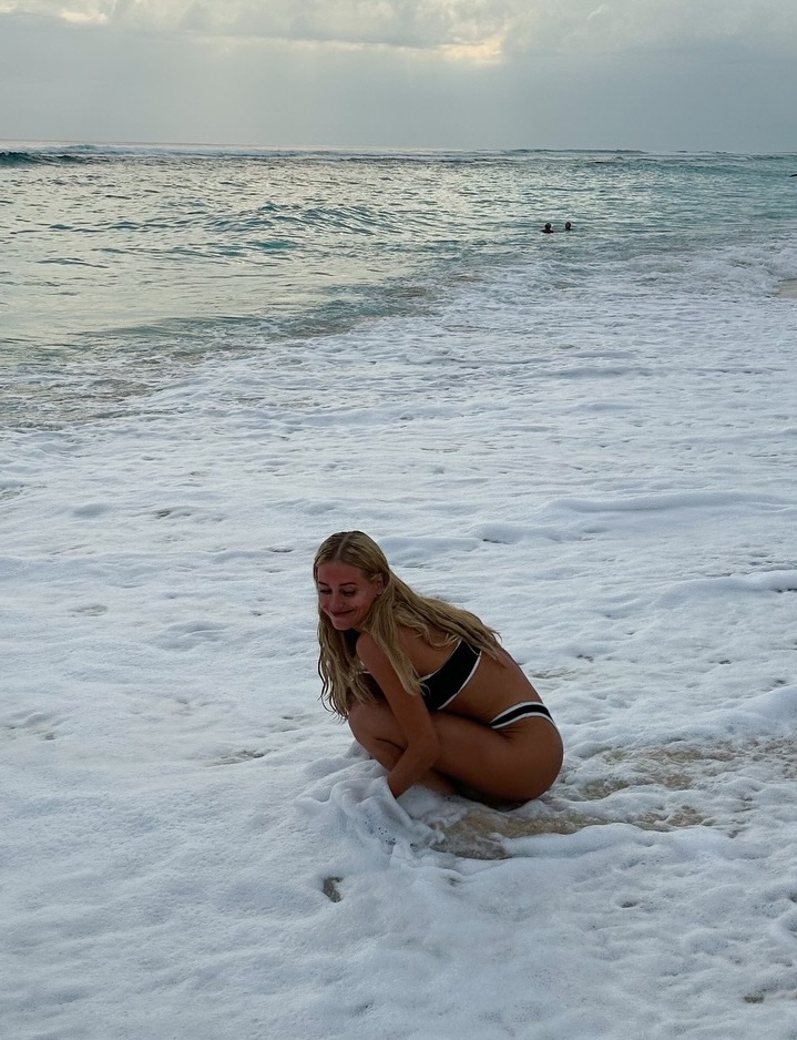 Кристина Асмус поделилась интимными фоточками со своим бойфрендом Кристина Асмус поделилась интимными фоточками со своим бойфрендом