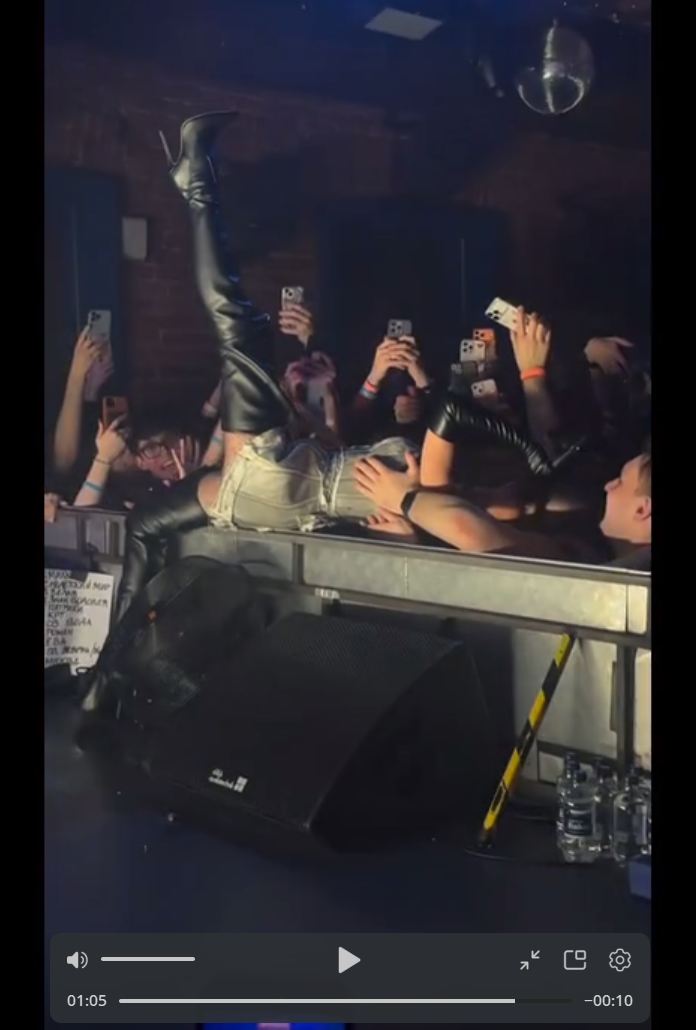 Анна Плетнева дала жару на концерте