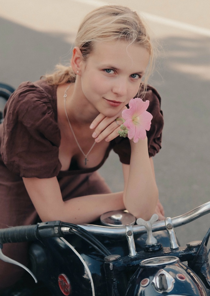 Егор Бероев женился на актрисе, которая моложе его на 27 лет