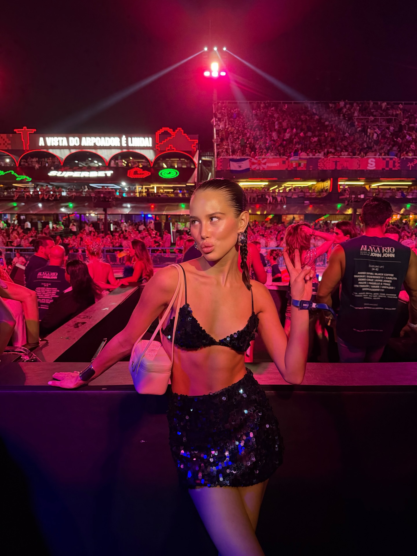 У бывшей «невесты» Григория Лепса Авроры Киба, обнаружился влиятельный бойфренд
У бывшей «невесты» Григория Лепса Авроры Киба, обнаружился влиятельный бойфренд