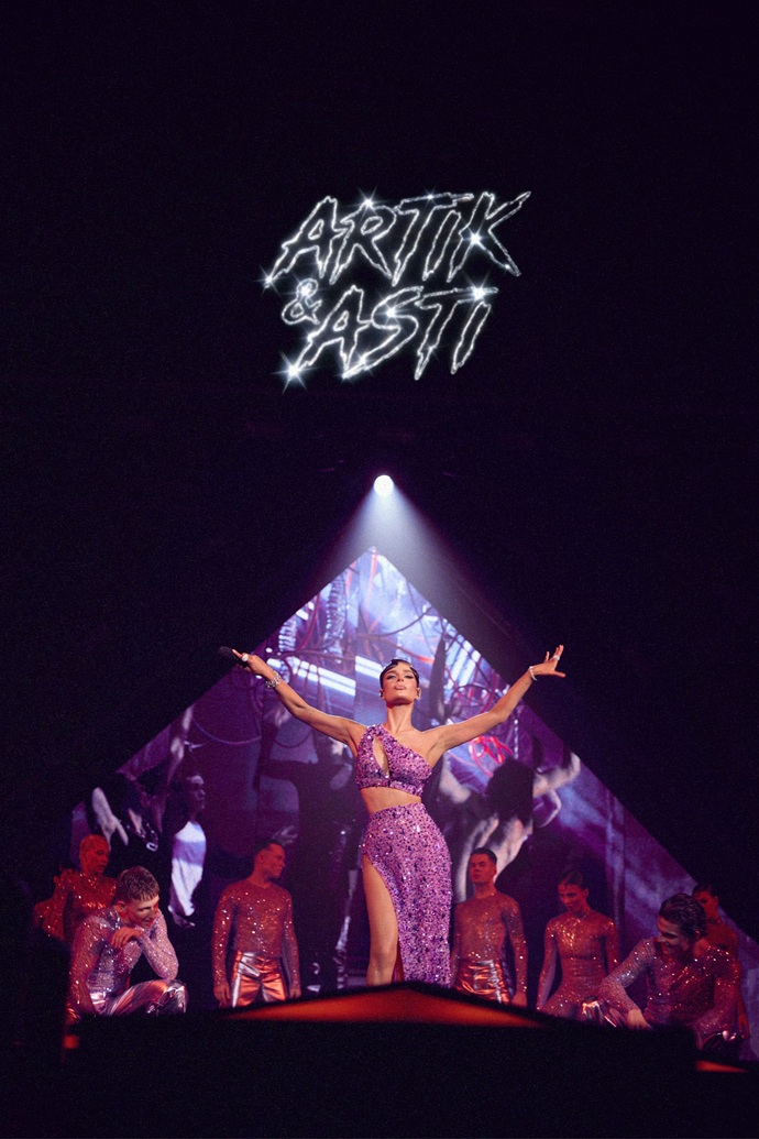 На сольном концерте в Санкт‑Петербурге ARTIK & ASTI выдали новое звучание знаменитых хитов
