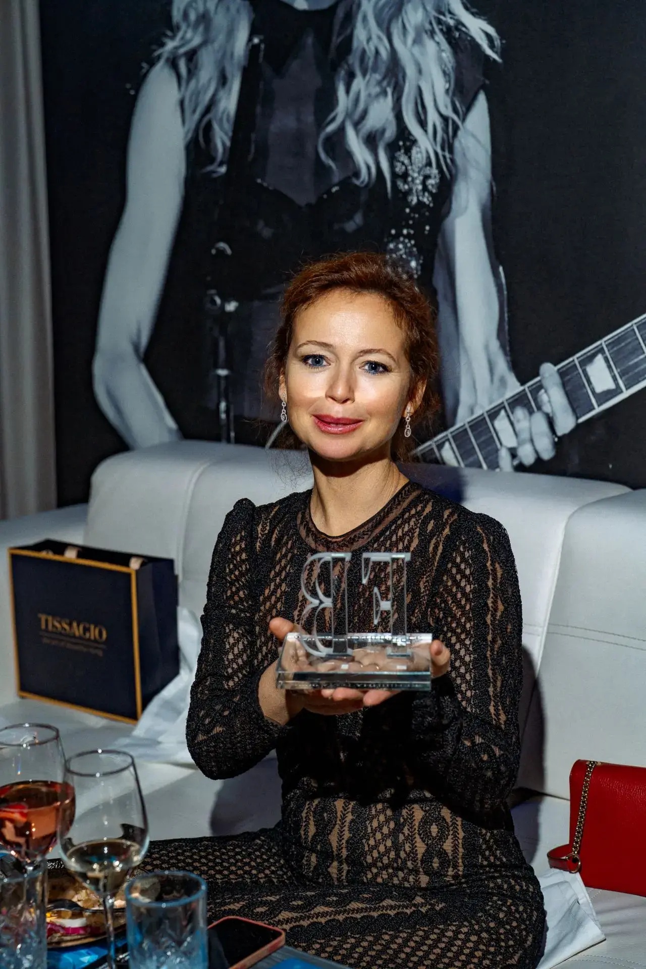 Оксана Самойлова, Анастасия Пивоварова, Иветта Меджитова и другие звезды стали гостями на премии «Женщина года»